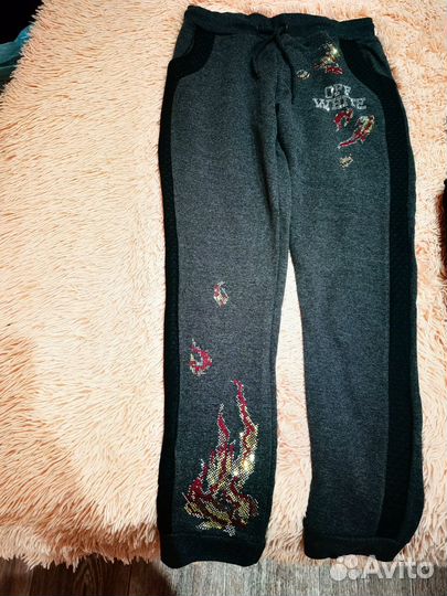 Костюм женский