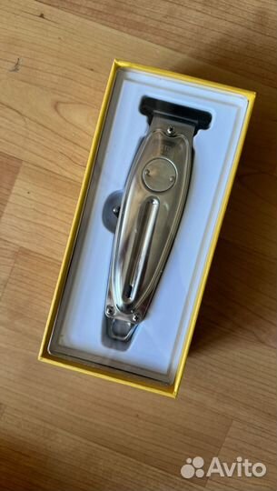 Машинка триммер для стрижки Kemei