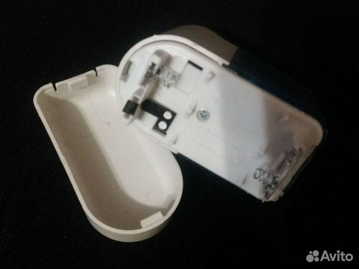 Машинка для удаления катышков