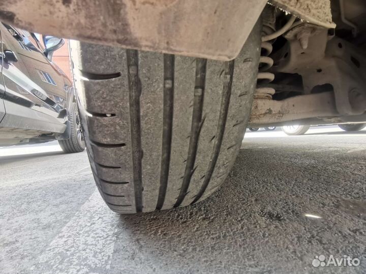 Nexen N8000 235/65 R17 104H