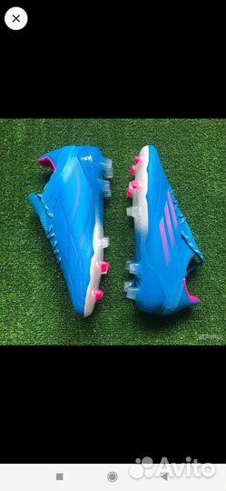 Футбольные бутсы