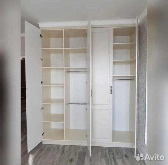 Шкаф распашной на заказ