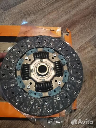 Диск сцепления Mitsubishi