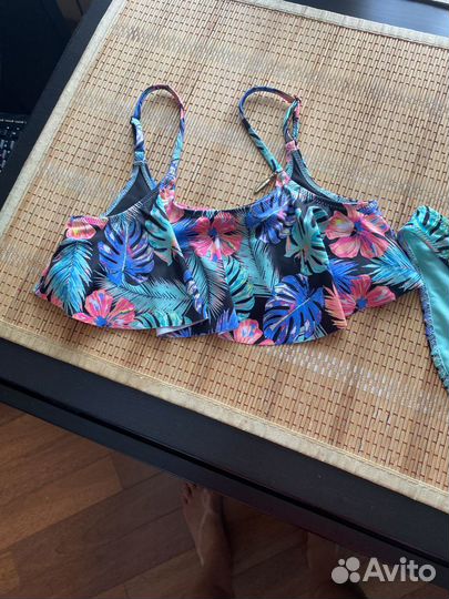 Купальник для девочки 146-152 новый