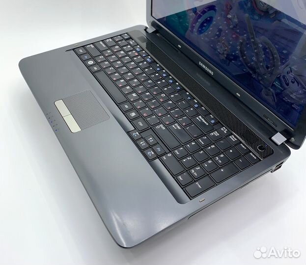 Ноутбук Samsung