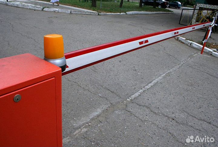 Шлагбаум автоматический