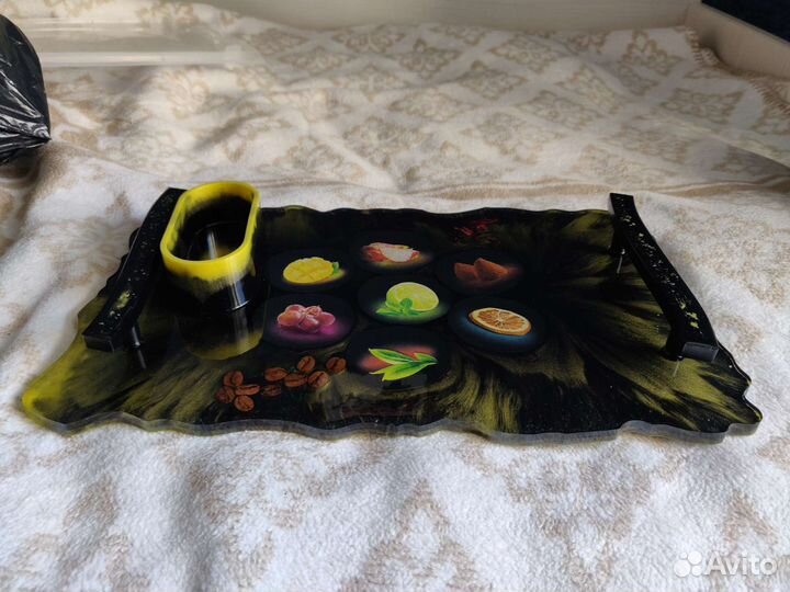 Поднос с ручками