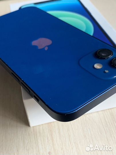 iPhone 12, 64 ГБ