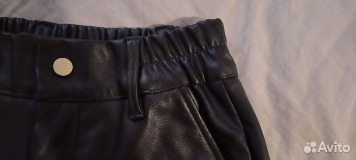 Кожаные шорты