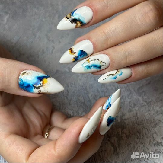 Мастер маникюра