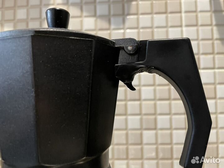 Гейзерная кофеварка