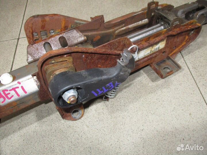 Колонка рулевая Skoda Yeti (5L)