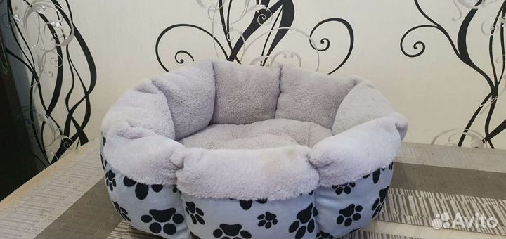 Продам лежанку для домашних животных