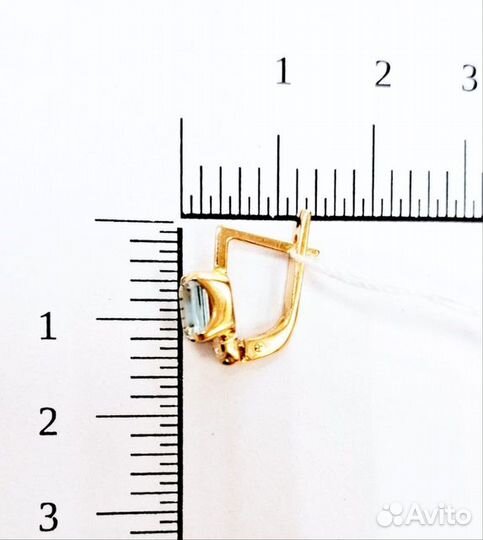 Золотые серьги с фианитом