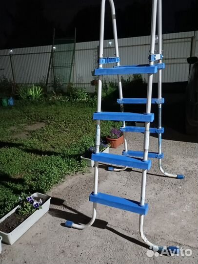 Лестница для каркасного бассейна бу122