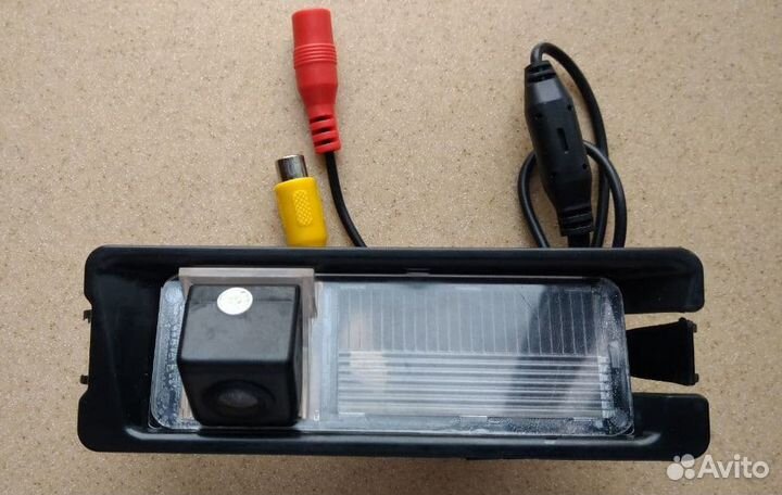 Камера заднего вида Renault Sandero/Nissan March