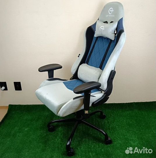Компьютерное кресло геймера