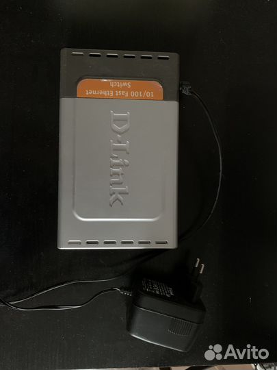 Роутер DLink 1008D