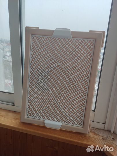 Лоток для собак под пеленку