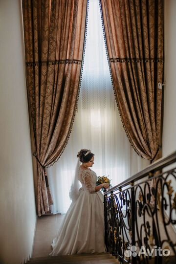 Свадебное платье