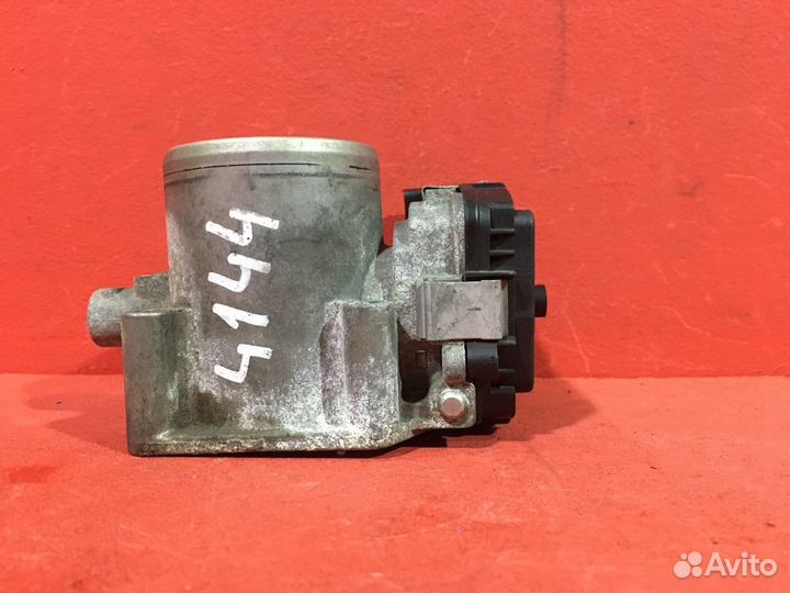 Дроссельная заслонка Skoda Yeti хетчбэк cbzb 1.2L