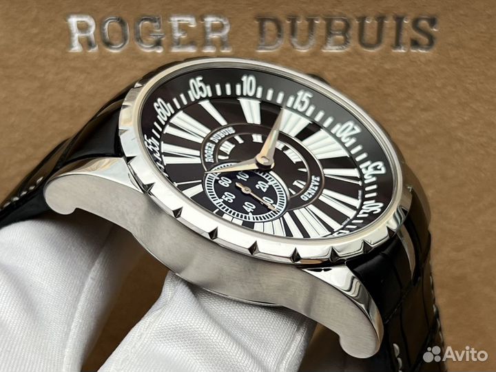 Roger Dubuis Excalibur 45mm