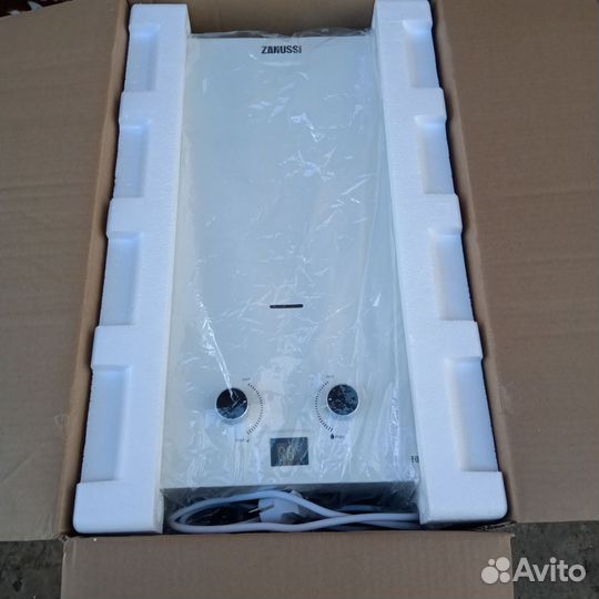 Водонагреватель газовый Zanussi GWH10 forte turbo