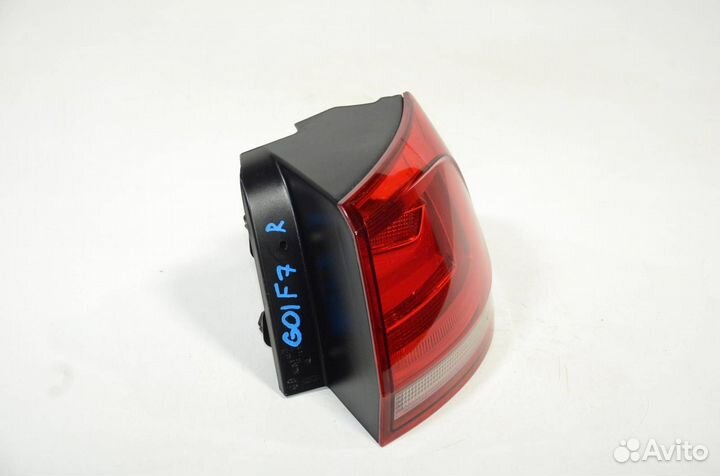 Фонарь наружний задний правый Volkswagen Golf 5G1