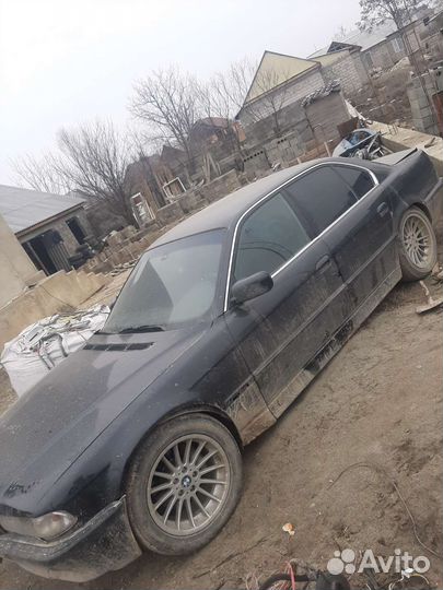 Двери BMW 7 бумер