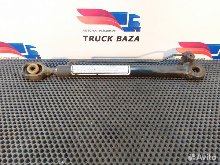 85417236017 Цилиндр подъёма кабины