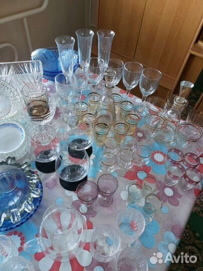 Посуда Стекло графины чашки вазы