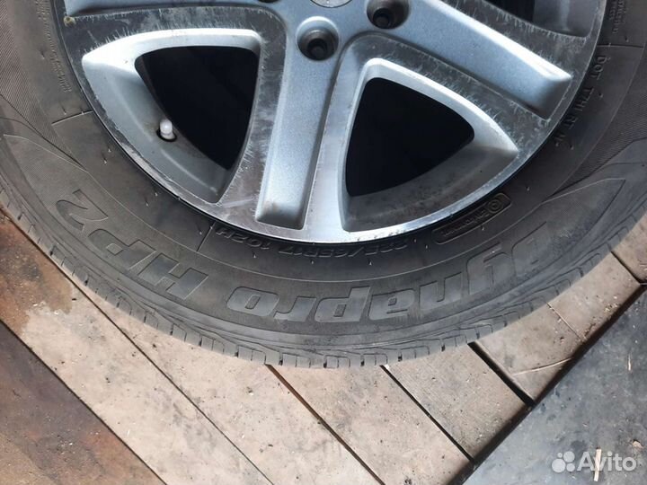 Hankook Dynapro HP2 RA33 225/65 R17