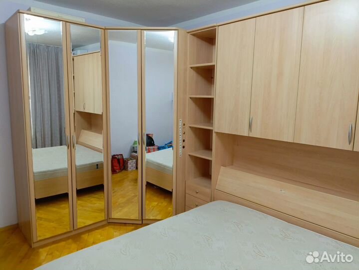 Спальный гарнитур