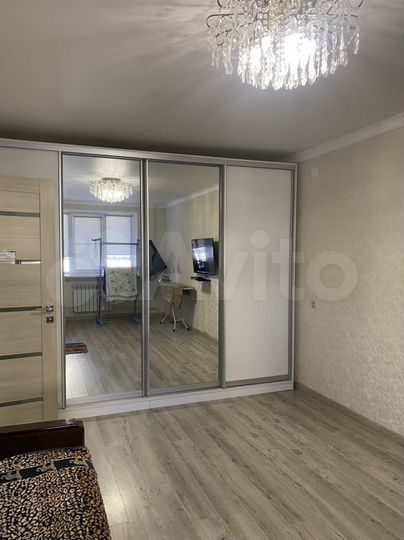 1-к. квартира, 35 м², 1/4 эт.