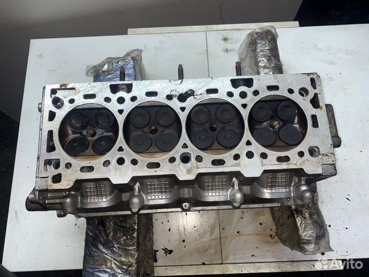 Головка блока цилиндров (гбц) Opel Astra H 1.8