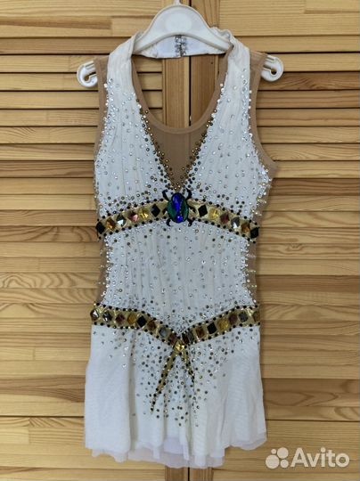 Платье для фигурного катания