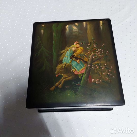 Шкатулка Иван царевич на сером волке