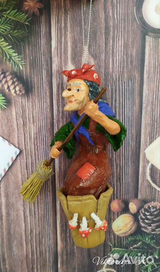 Ватная елочная игрушка Баба-Яга