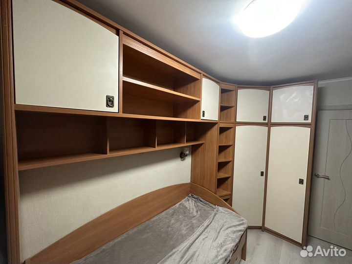 Модульная мебель в дескую(подростковую)комнату