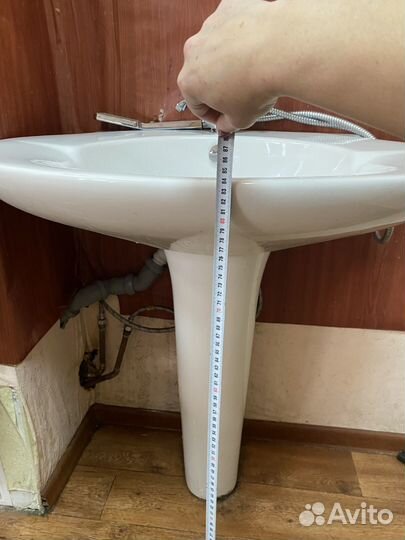 Раклвина с пьедесталом