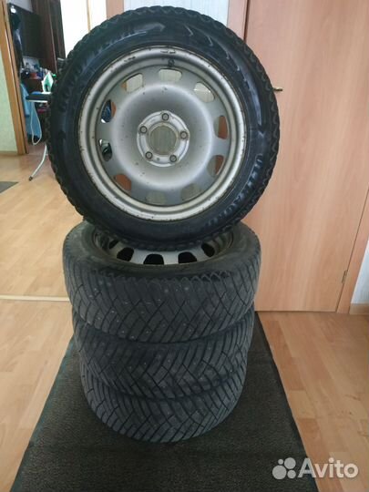 Колеса зимние 205 55 R16