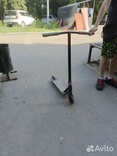 Трюковой самокат