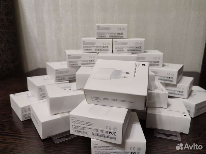 Блок питания для iPhone 20w