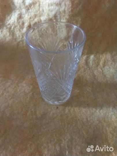 Хрустальные рюмки