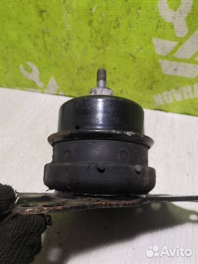 Опора двигателя правая Сеат Ибица 4