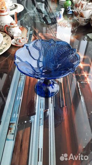 Ваза для фруктов на ножке СССР цветное стекло