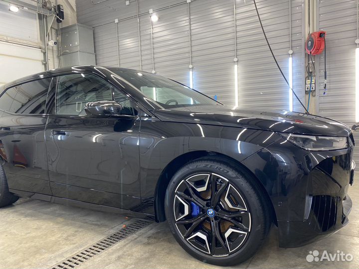 BMW iX AT, 2022, 7 100 км