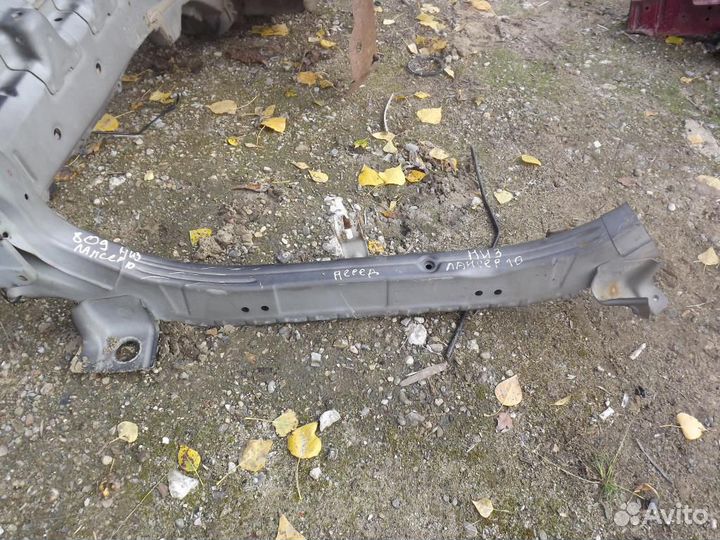Панель передняя Митсубиши Лансер 10