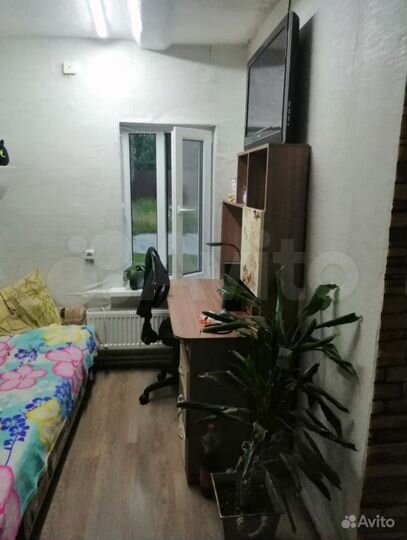 Дом 300 м² на участке 37 сот.