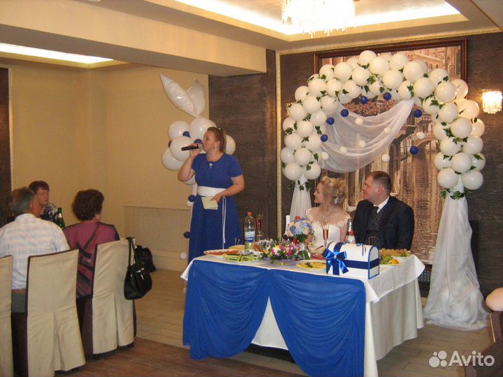 Ведущая, живой вокал, ди-джей